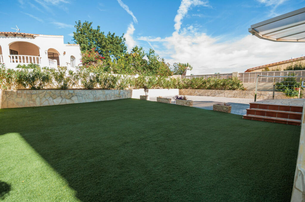Detached Villa Calpe Alicante - image 10