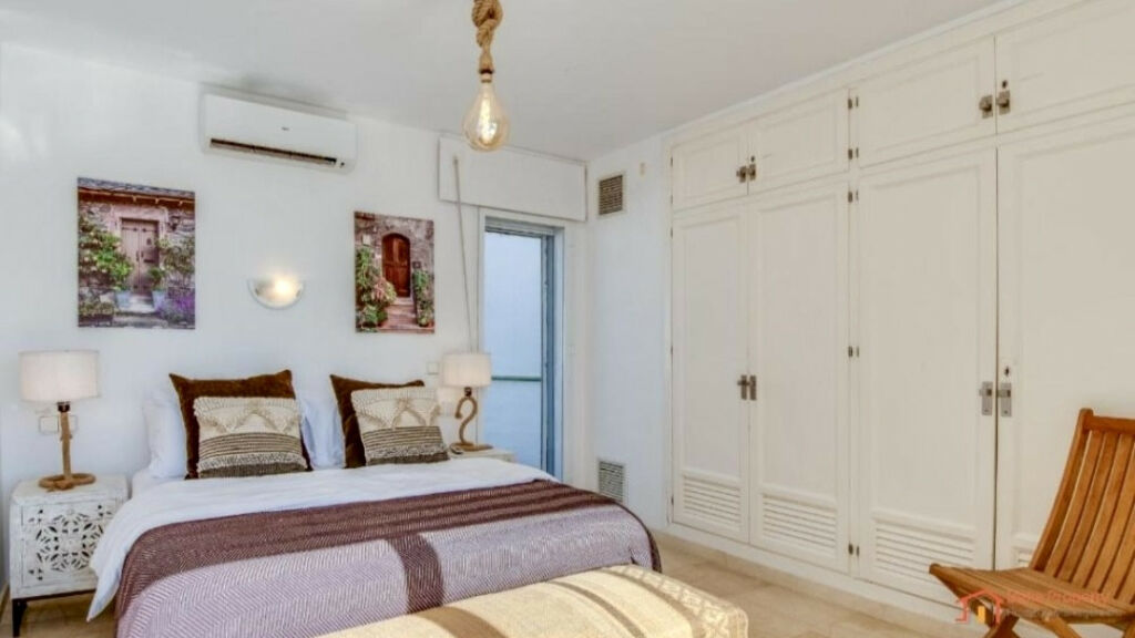 Townhouse Casares Málaga - image 10