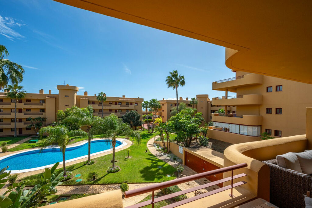 Middle Floor Apartment La Cala de Mijas Málaga - image 10