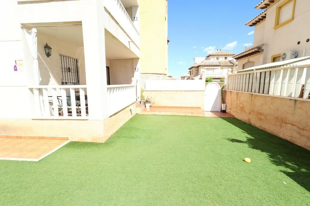 Bungalow Lomas de Cabo Roig Alicante - image 4