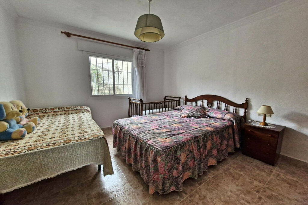 Townhouse Guaro Málaga - image 10