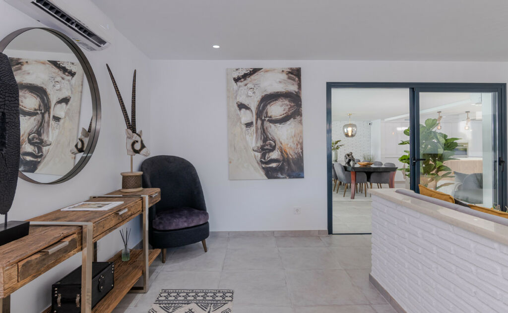Detached Villa Nueva Andalucía Málaga - image 10