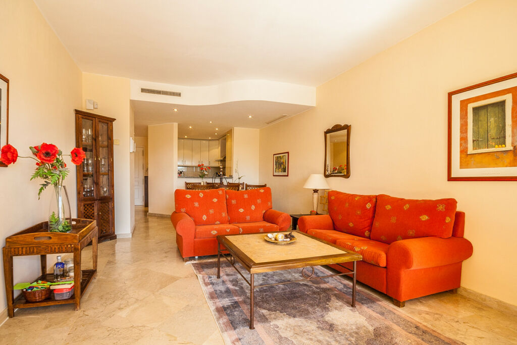Ground Floor Apartment Elviria Málaga - image 10