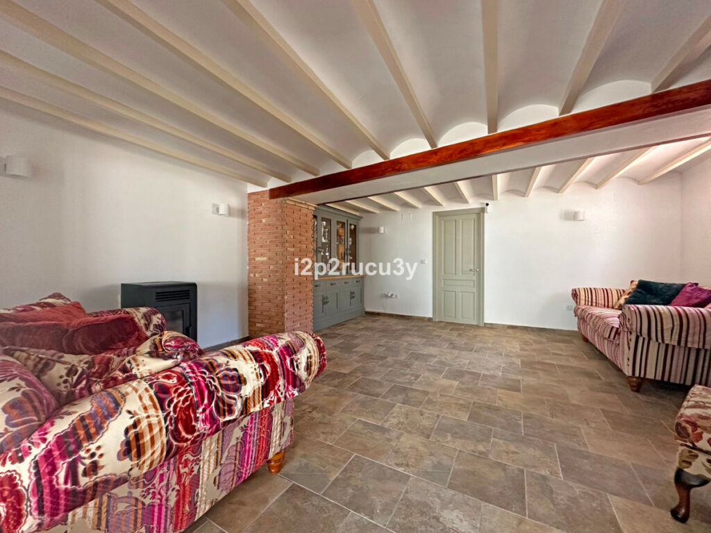 Detached Villa Moraira Alicante - image 10