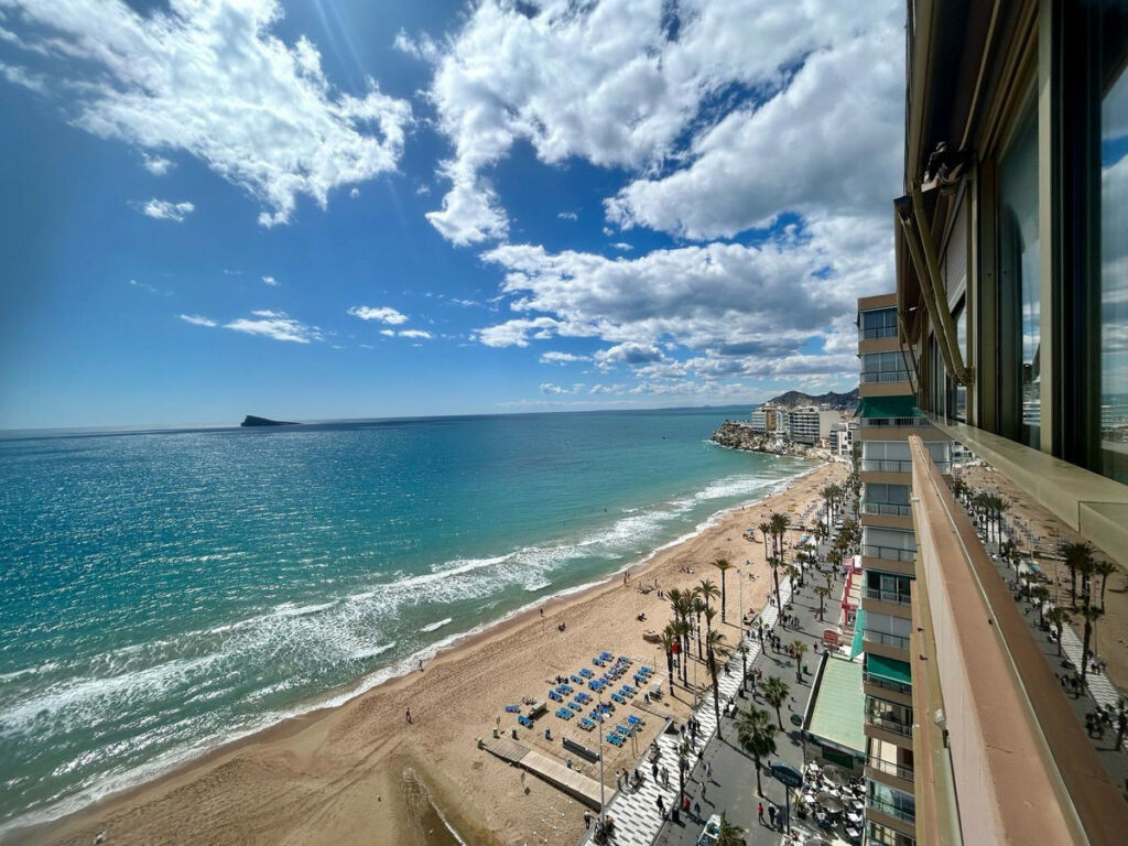 Middle Floor Apartment Benidorm Alicante - image 10