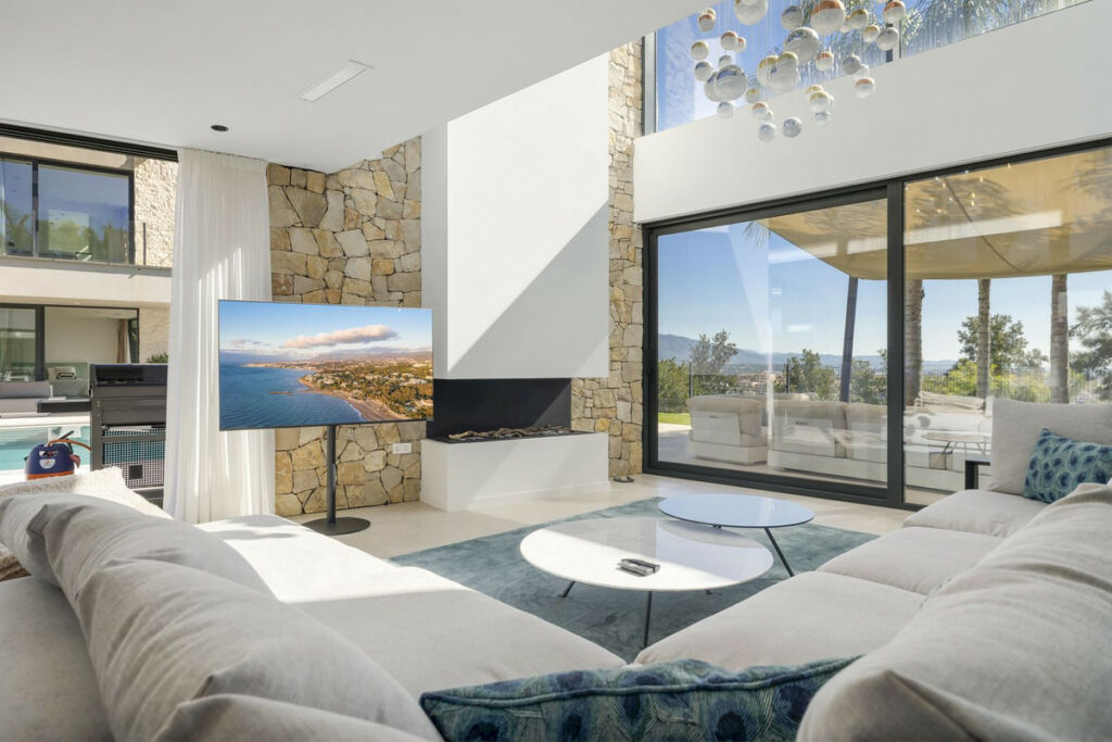 Detached Villa Benahavís Málaga - image 10