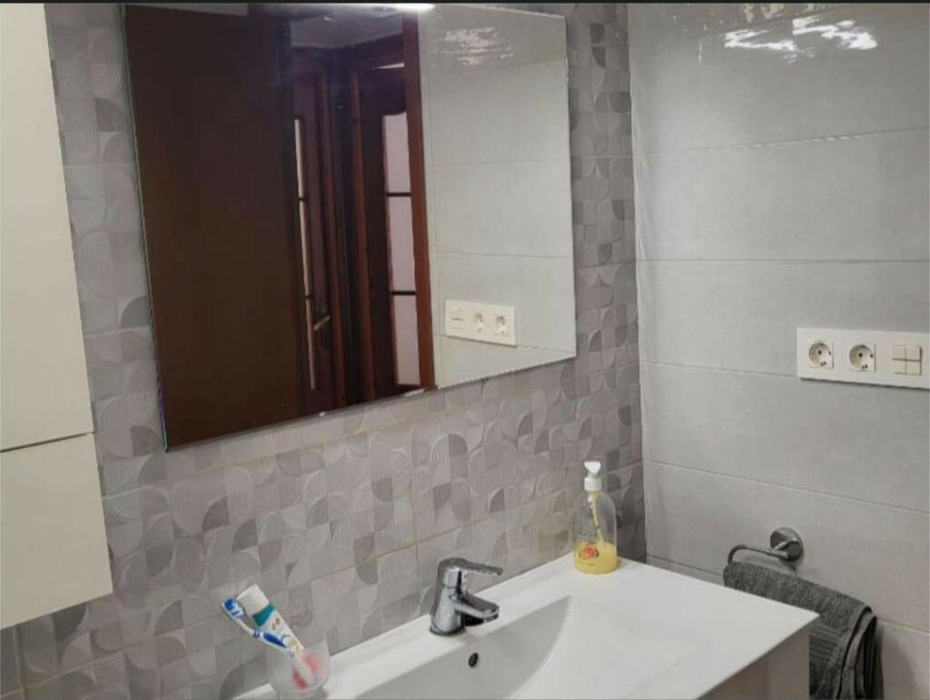 Middle Floor Apartment Málaga Málaga - image 10