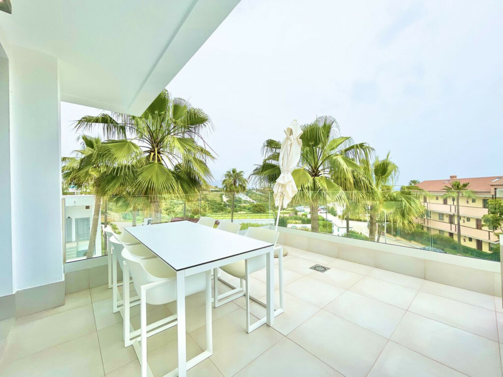 Middle Floor Apartment Mijas Costa Málaga - image 11
