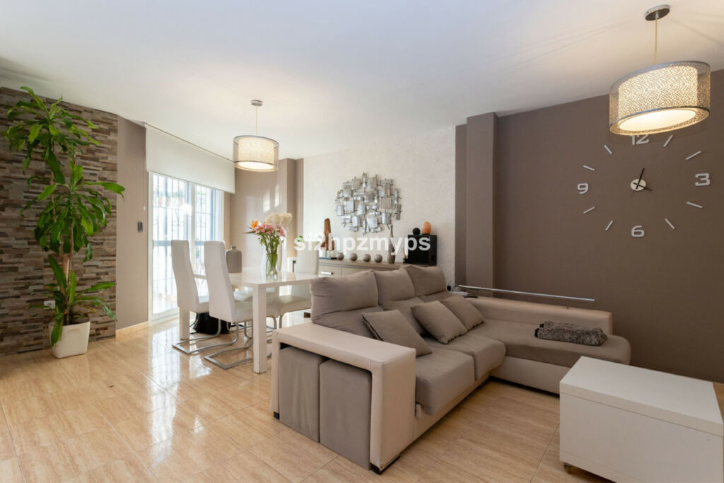 Townhouse Torrox Málaga - image 11