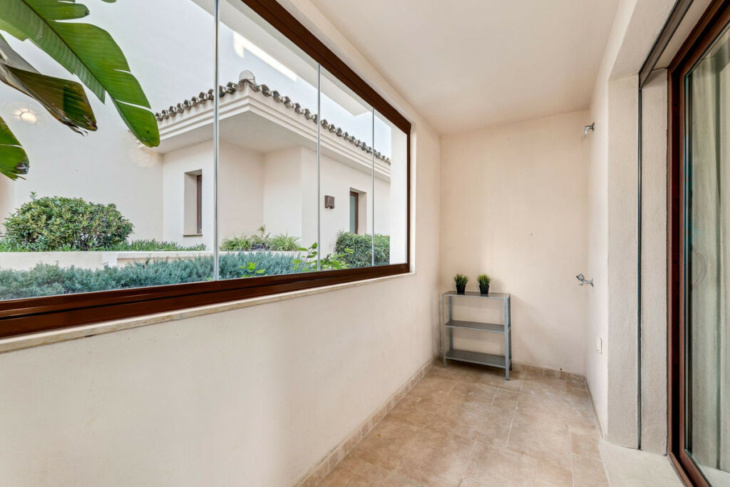 Ground Floor Apartment Nueva Andalucía Málaga - image 11