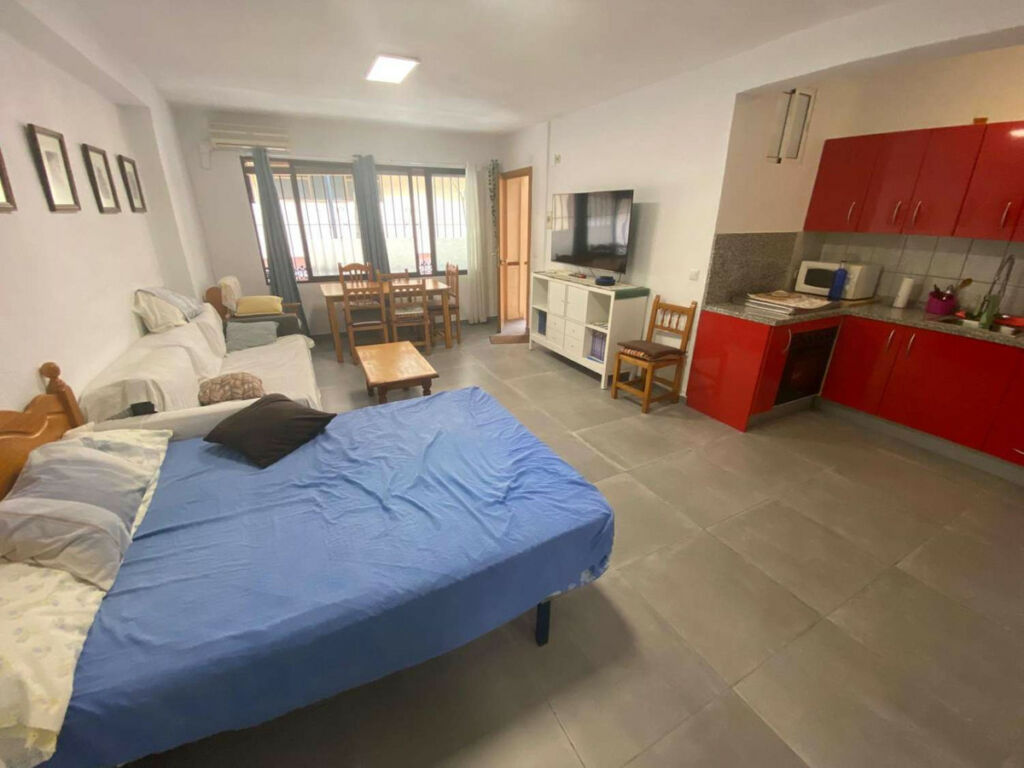 Ground Floor Apartment Fuengirola Málaga - image 11