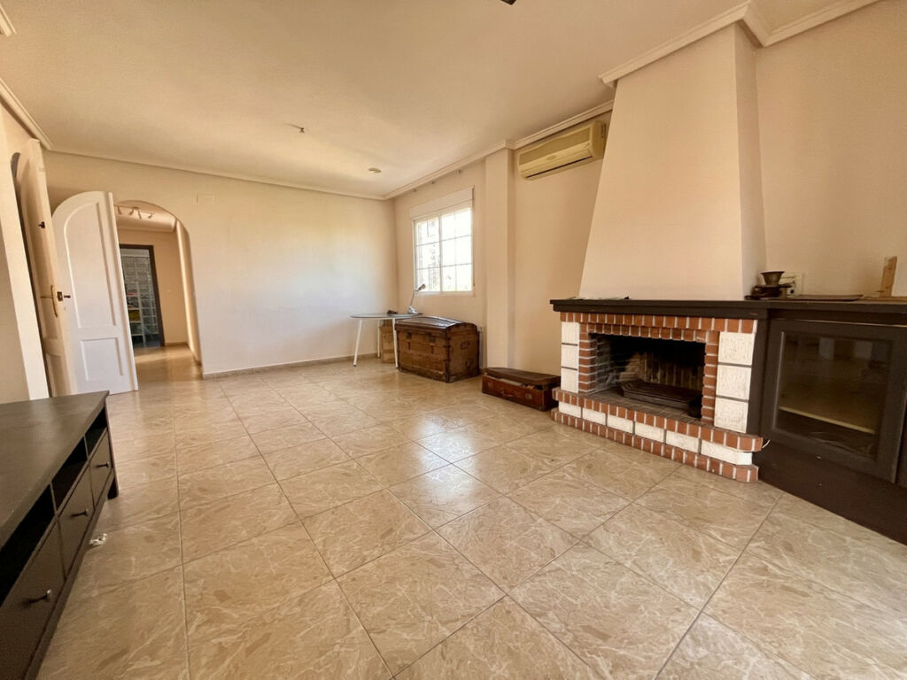 Detached Villa La Zenia Alicante - image 11