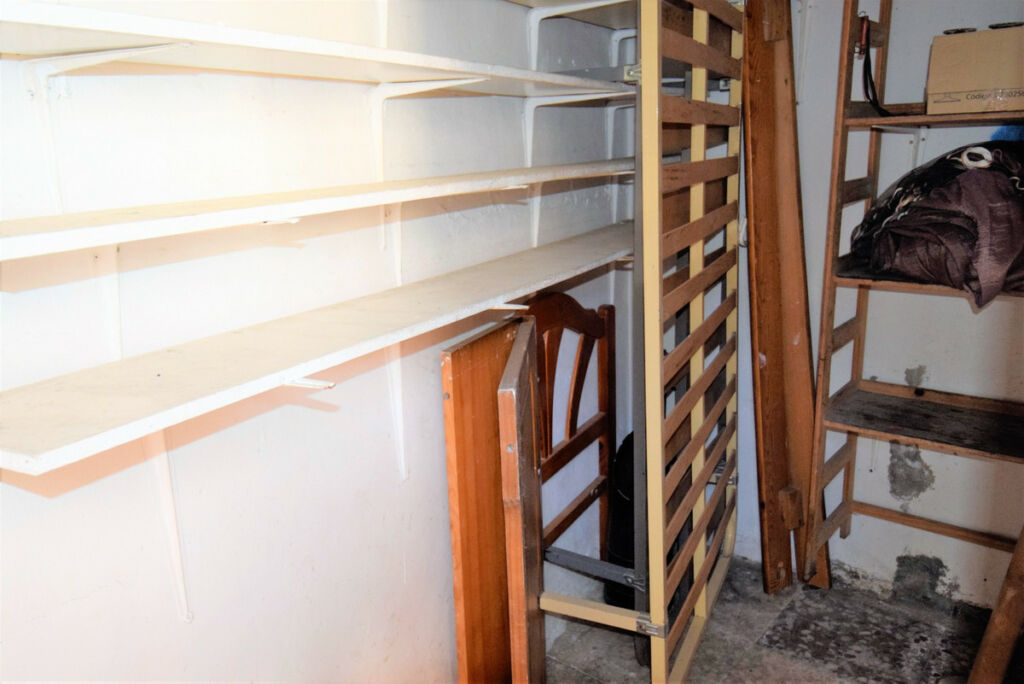 Middle Floor Apartment Guardamar del Segura Alicante - image 11