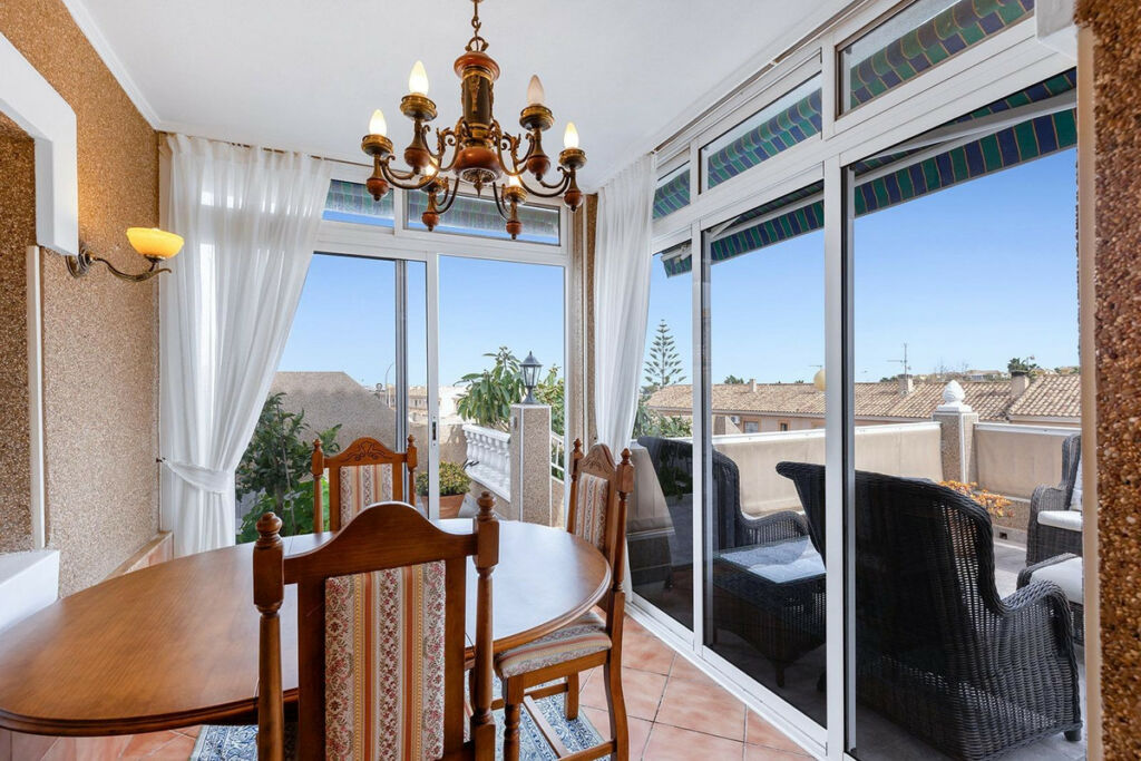 Detached Villa Torrevieja Alicante - image 11
