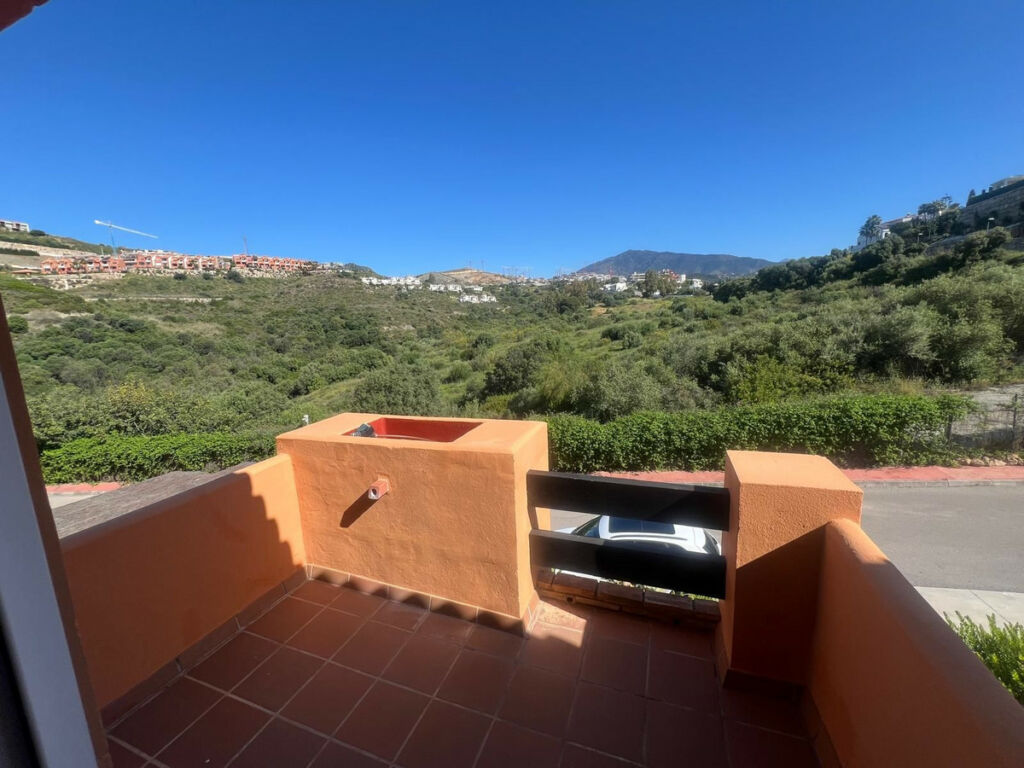 Semi-Detached House Benahavís Málaga - image 10
