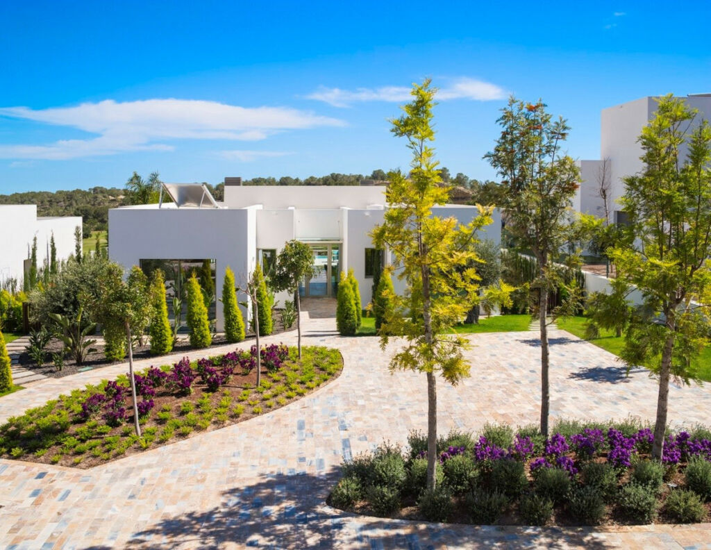 Detached Villa Las Colinas Golf Alicante - image 11