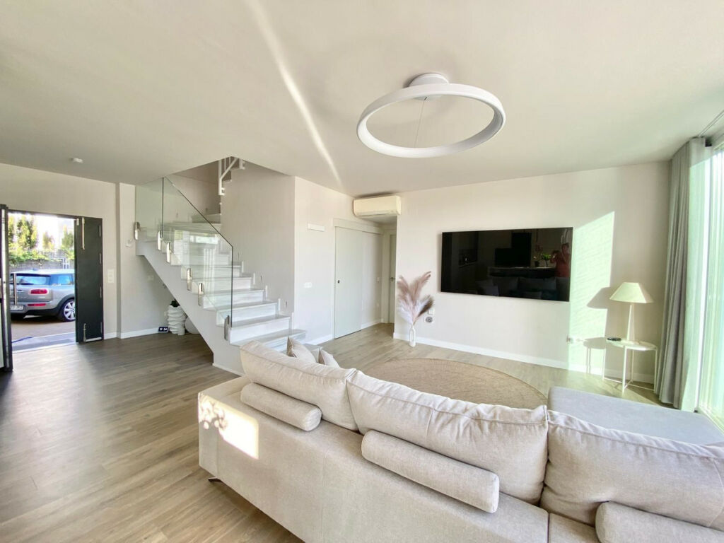 Semi-Detached House Fuengirola Málaga - image 11