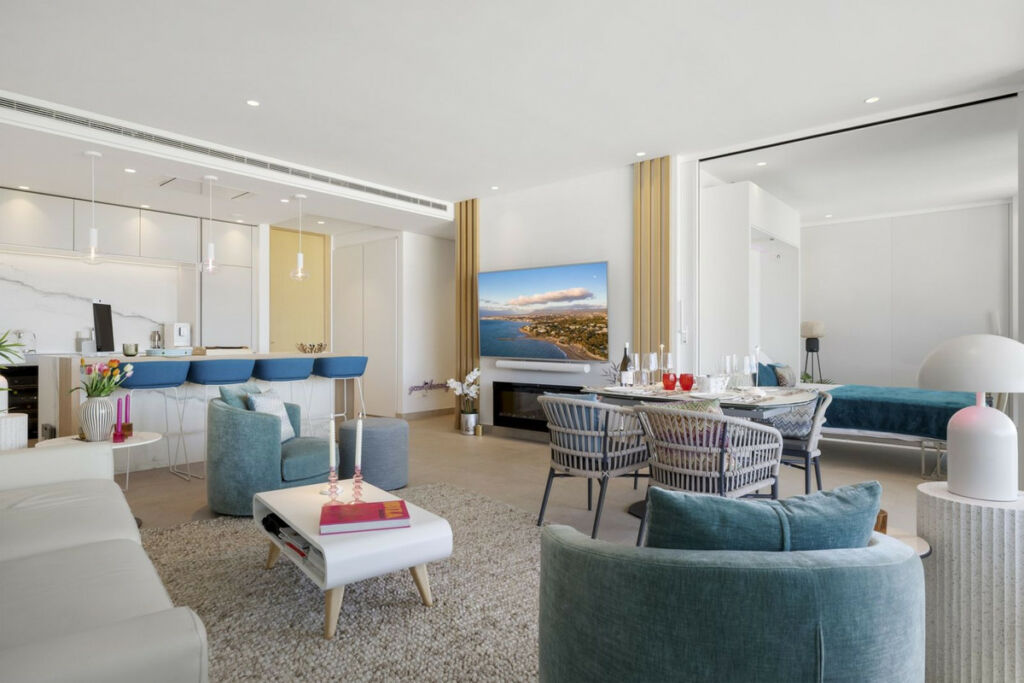Middle Floor Apartment Benahavís Málaga - image 11