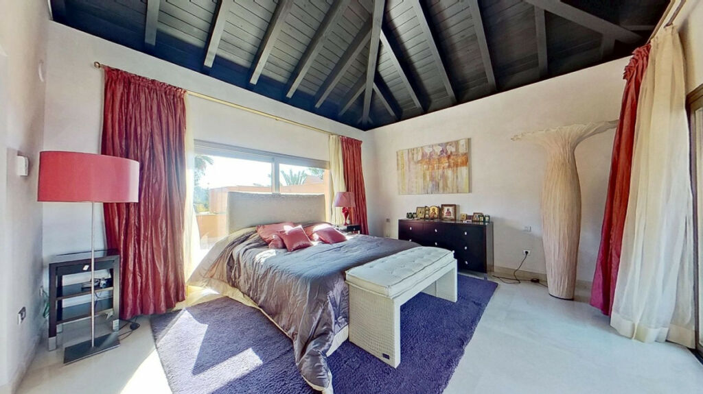 Penthouse Los Monteros Málaga - image 11
