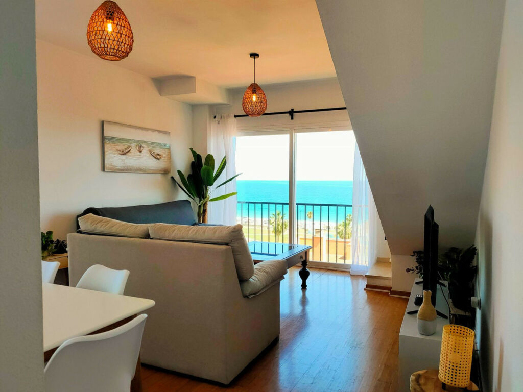 Penthouse Fuengirola Málaga - image 11