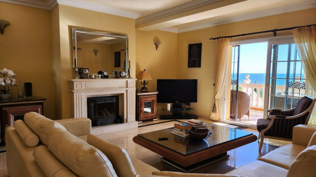 Detached Villa La Cala de Mijas Málaga - image 11
