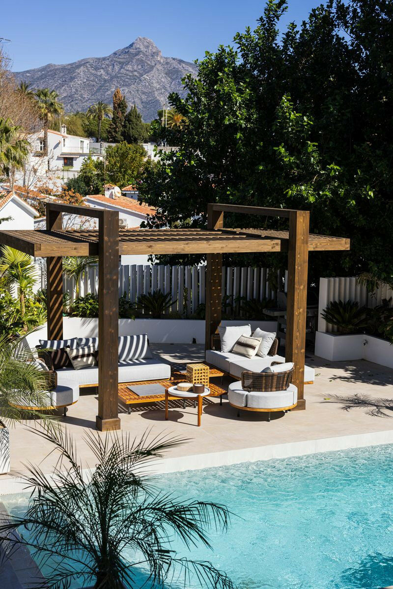 Detached Villa Marbella Málaga - image 11