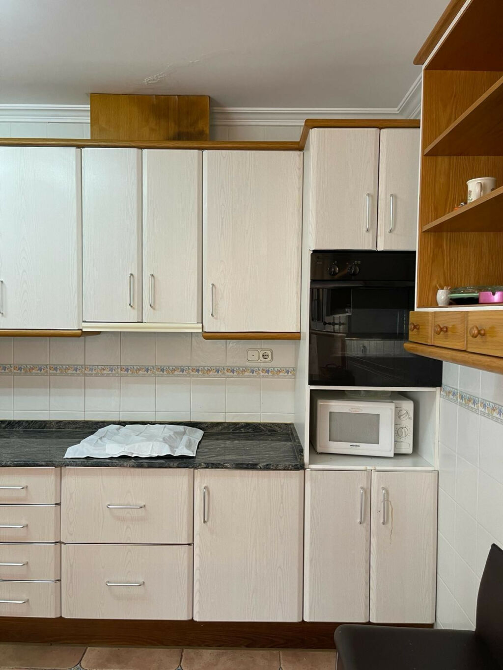 Middle Floor Apartment Torrevieja Alicante - image 11