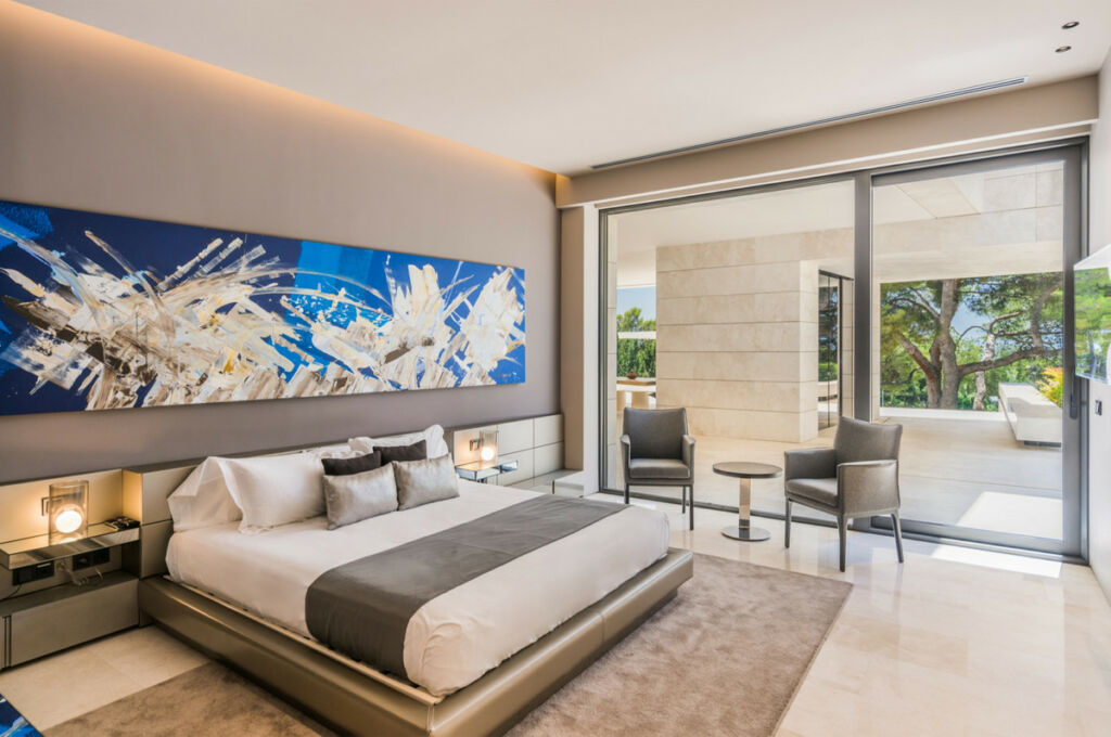 Detached Villa Marbella Málaga - image 11