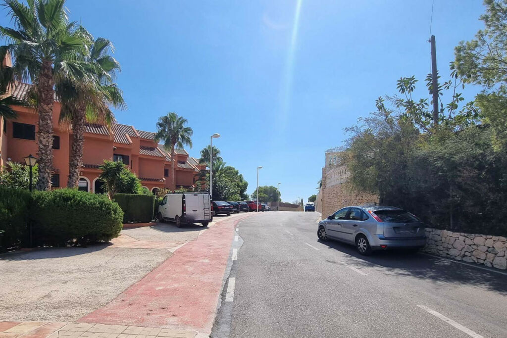 Townhouse Calpe Alicante - image 11
