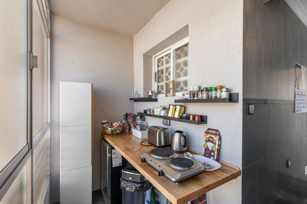 Middle Floor Apartment Daya Nueva Alicante - image 9