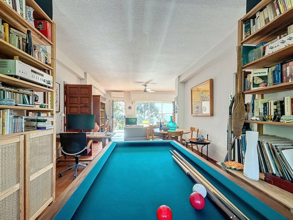 Detached Villa Almayate Málaga - image 12