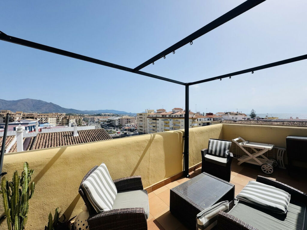 Penthouse San Luis de Sabinillas Málaga - image 11