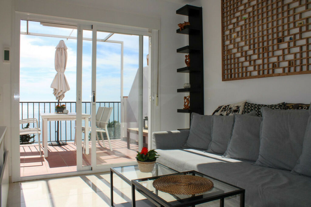 Semi-Detached House Nerja Málaga - image 11