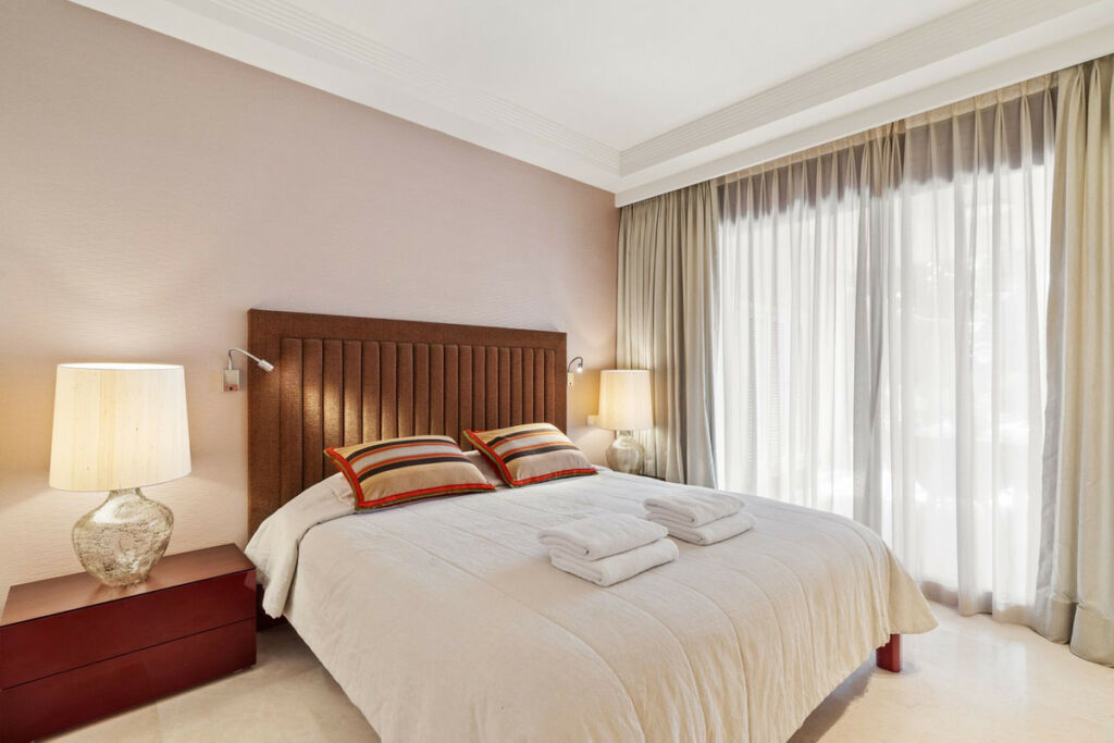 Ground Floor Apartment Bahía de Marbella Málaga - image 12