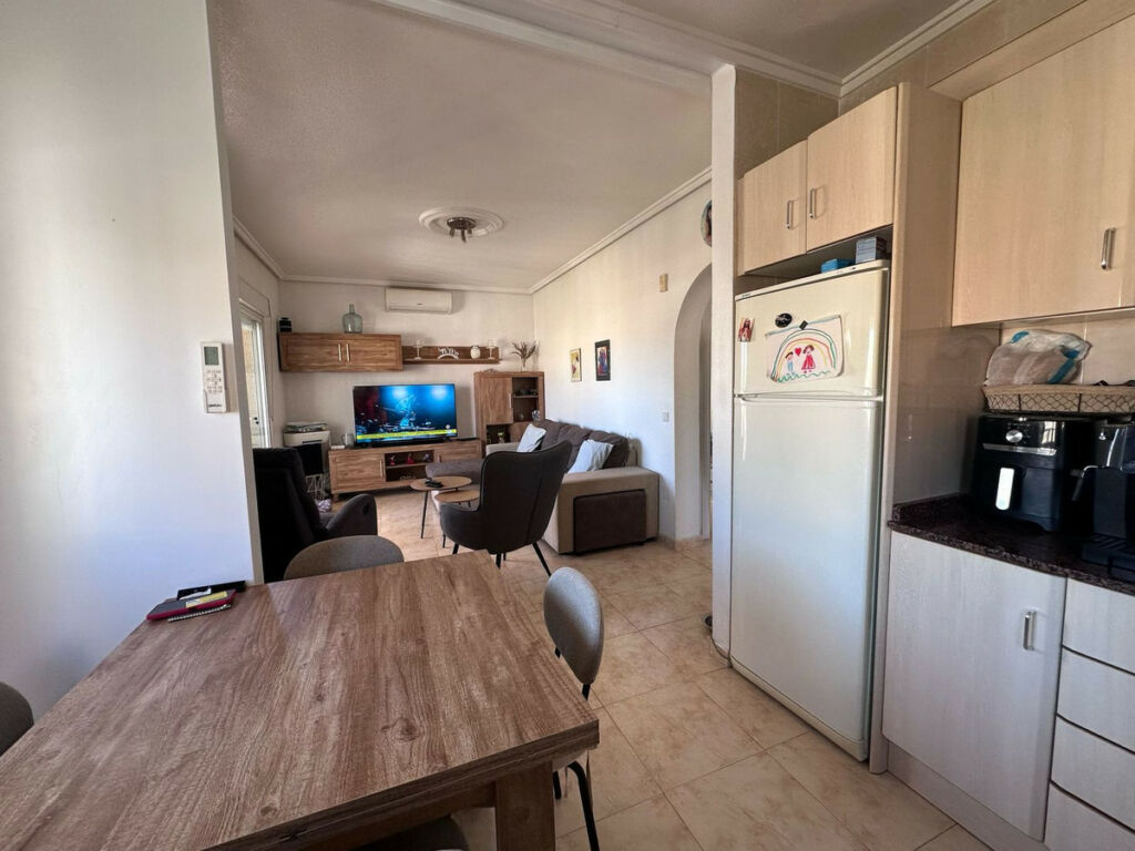 Detached Villa Ciudad Quesada Alicante - image 11