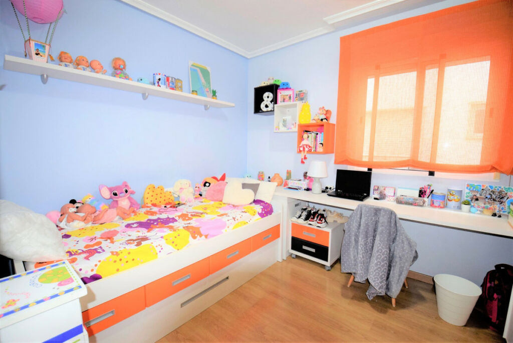 Middle Floor Apartment Catral Alicante - image 11