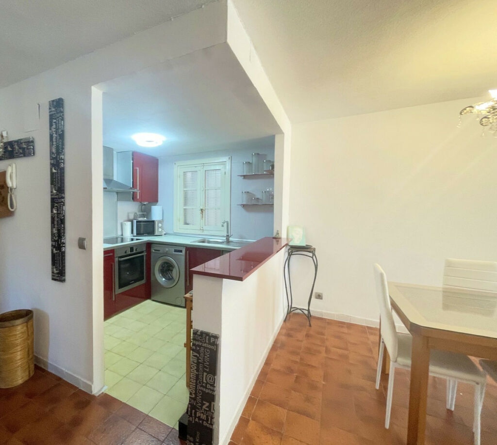 Middle Floor Apartment La Duquesa Málaga - image 10