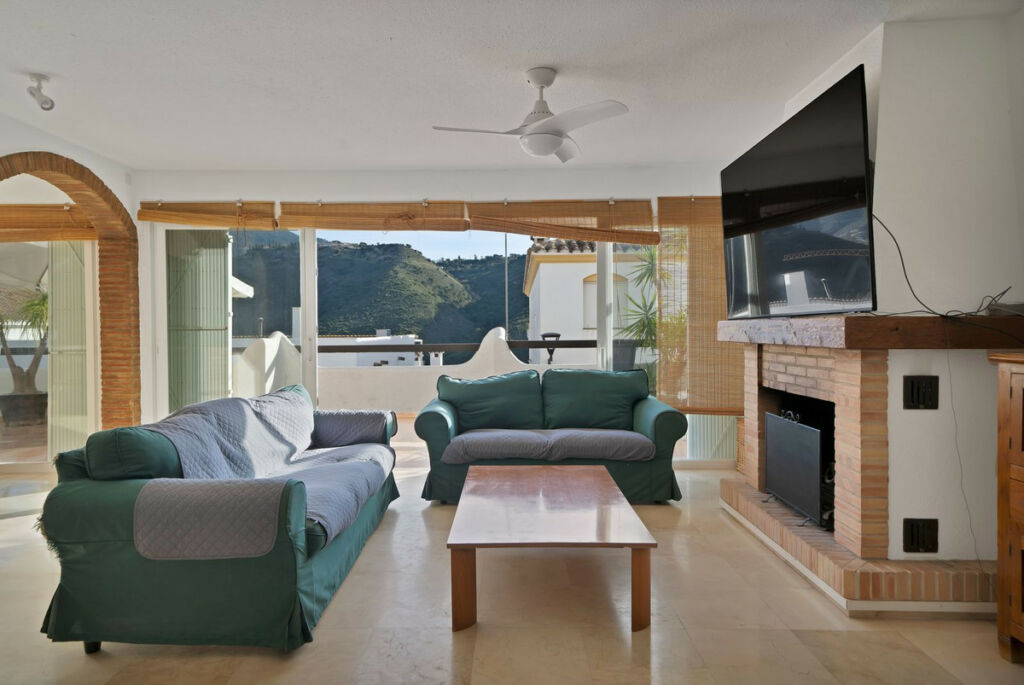 Ground Floor Apartment Benahavís Málaga - image 10