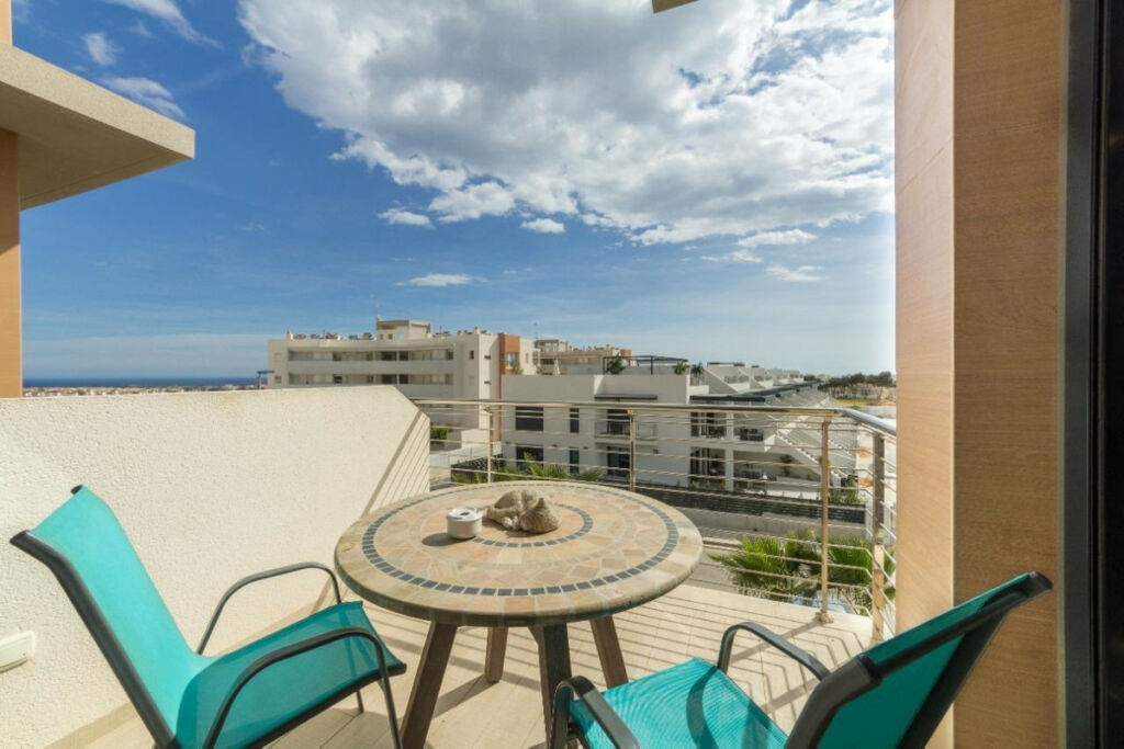 Penthouse Los Dolses Alicante - image 11