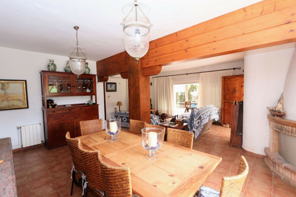 Detached Villa Cabo Roig Alicante - image 11