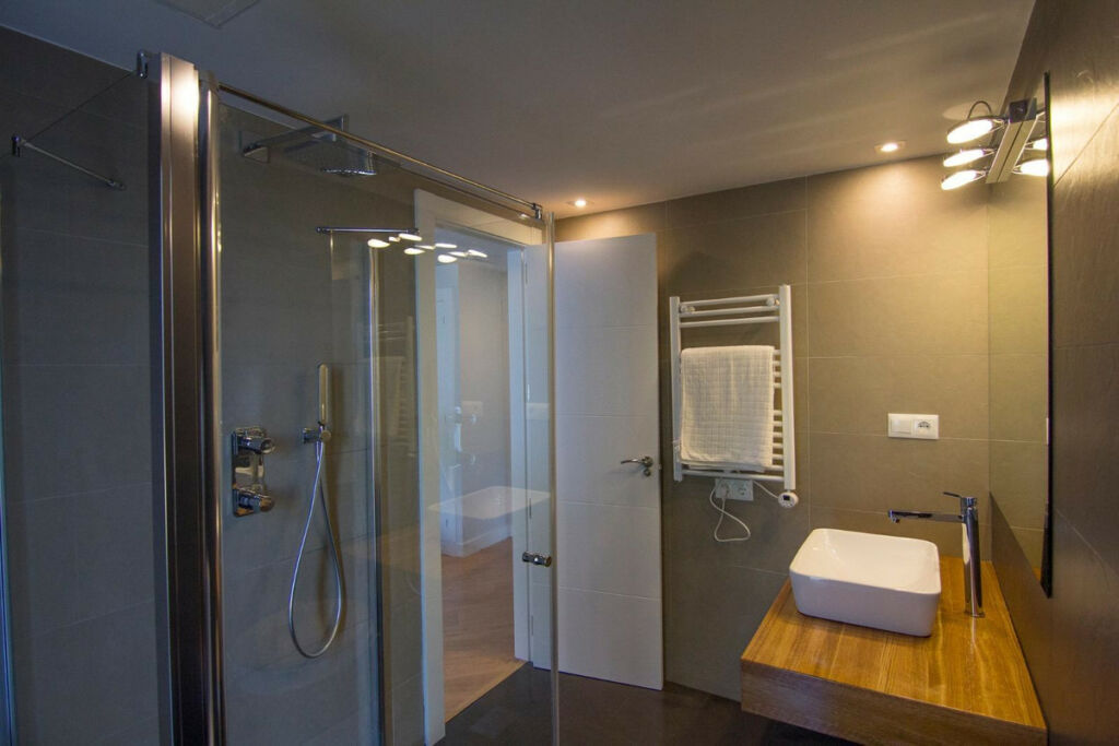 Detached Villa La Mairena Málaga - image 11