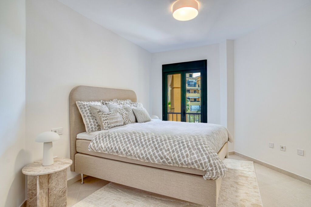 Middle Floor Apartment San Pedro de Alcántara Málaga - image 11