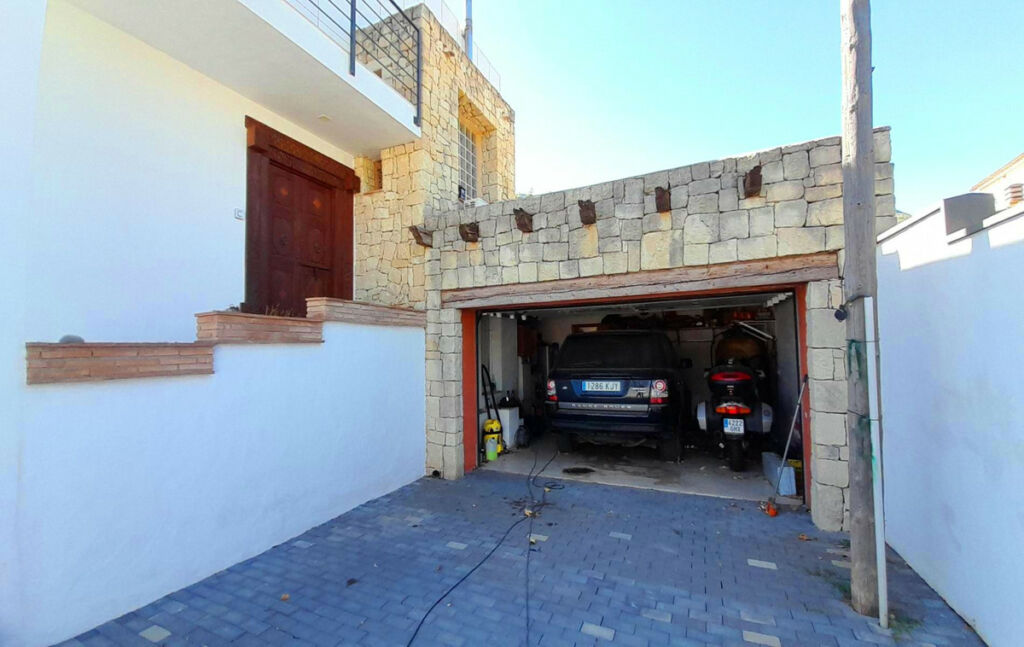 Detached Villa Denia Alicante - image 11