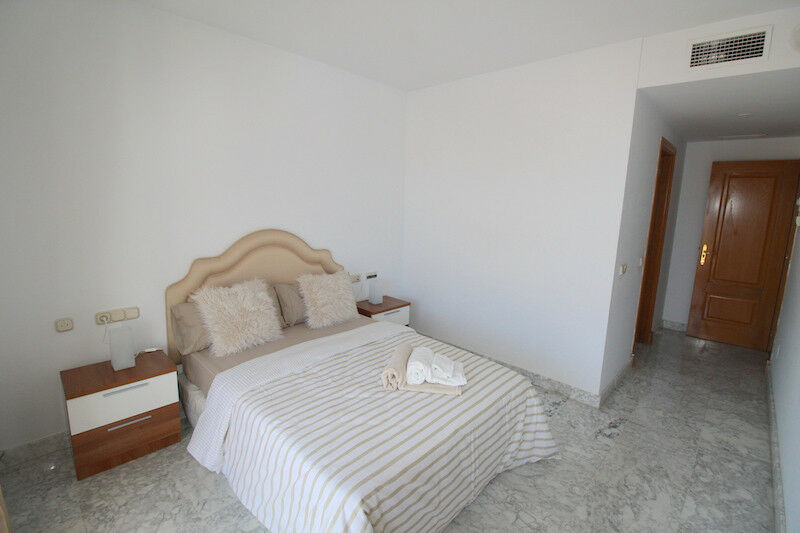Penthouse Puerto Banús Málaga - image 12