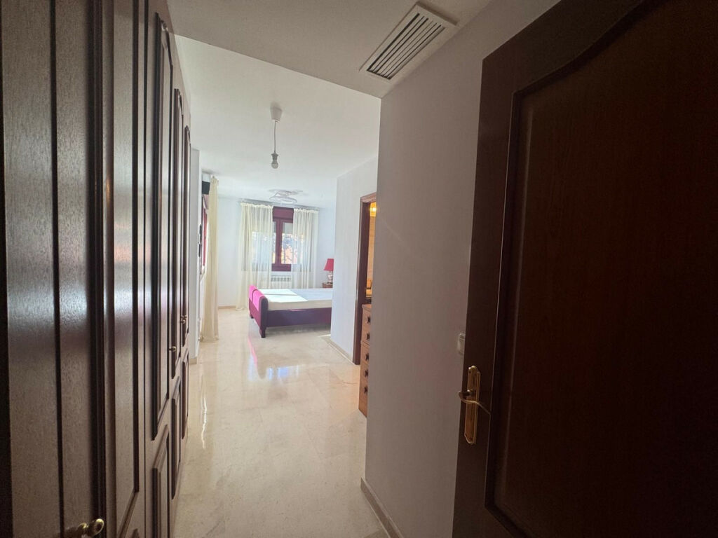 Middle Floor Apartment Casares Playa Málaga - image 12