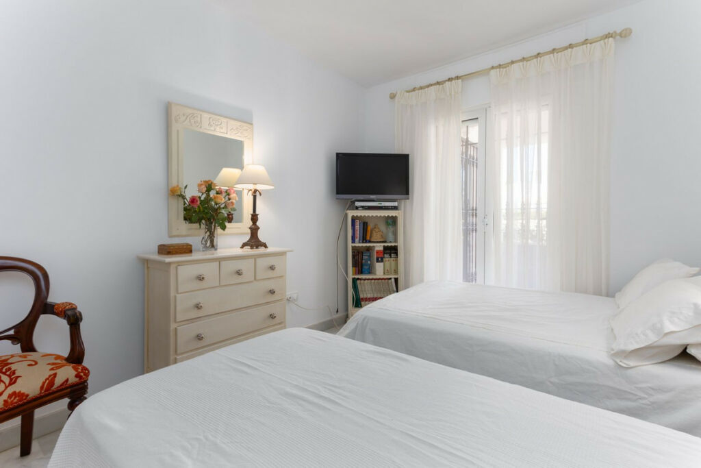 Ground Floor Apartment San Pedro de Alcántara Málaga - image 12