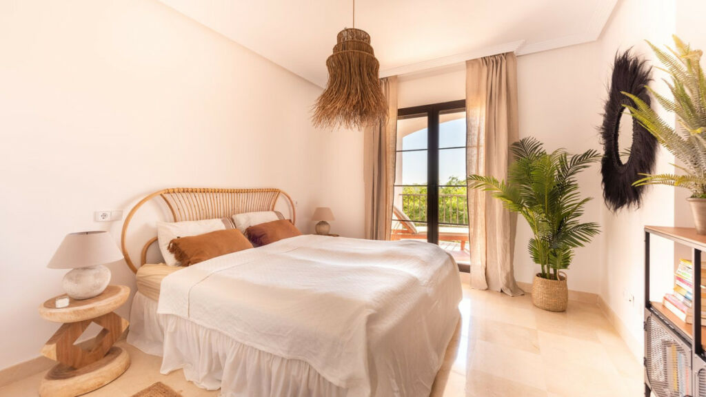 Middle Floor Apartment Los Arqueros Málaga - image 12
