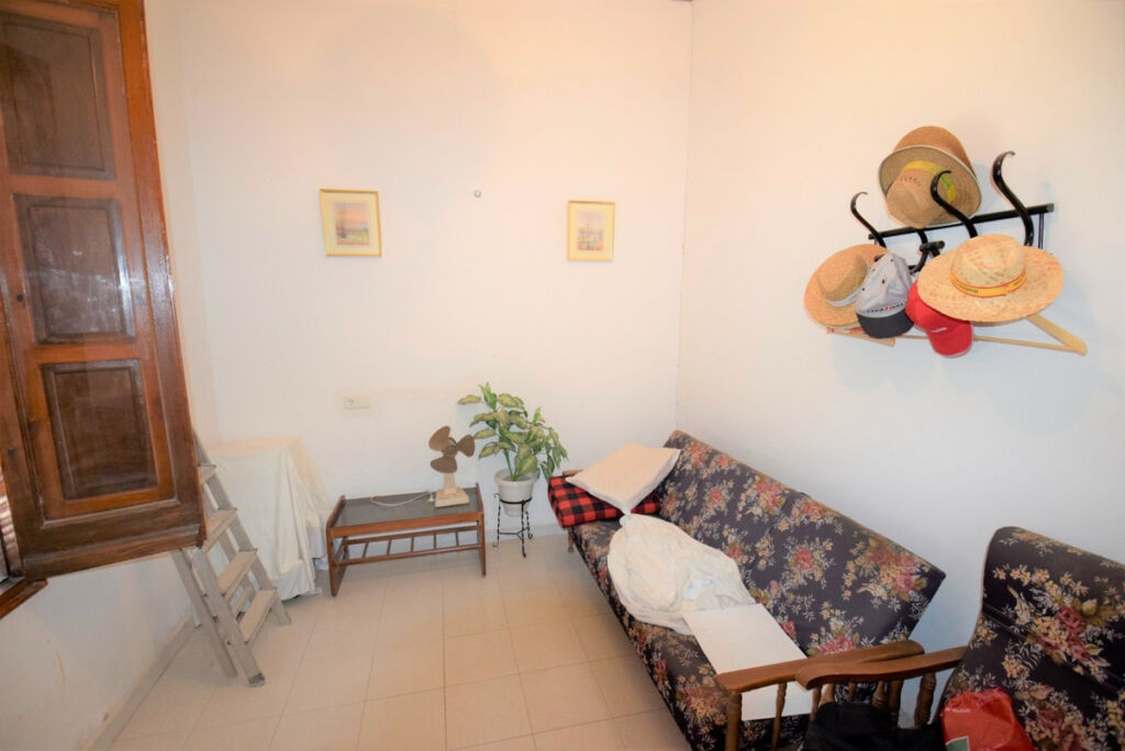 Detached Villa Catral Alicante - image 12