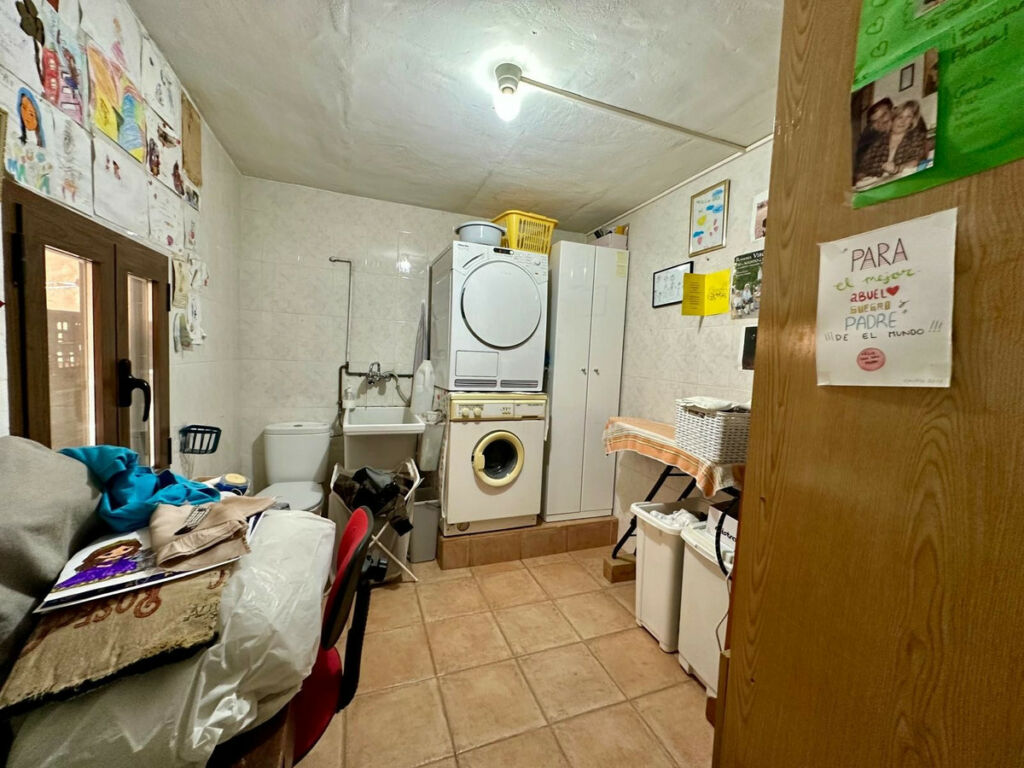 Detached Villa Yecla Murcia - image 12