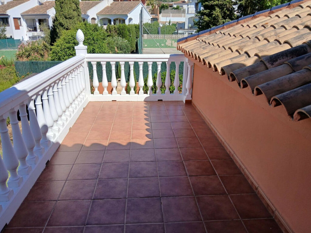 Detached Villa Mijas Málaga - image 12